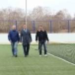 Волков профинансировал модернизацию спортивной площадки в поселке Вулканный