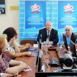 Возможное увеличение пенсионного возраста обсудили с Анатолием Тихомировым областные пенсионеры