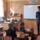 «Единая Россия» совместно с МЧС РФ провела мониторинг соблюдения норм пожарной безопасности в образовательных учреждениях