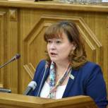 Светлана Захарова: Государство должно позаботиться о том, как человек предпенсионного возраста впишется в новые условия