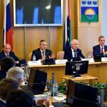 Александр Моор встретился с депутатами Тюменской областной Думы