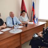 Екатерина Лахова провела приём граждан в Выгоничском районе