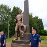В Починковском районе установили памятник Неизвестному солдату