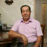 Депутаты областной Думы поздравили Ахтяма Каюмова с 80-летним юбилеем