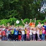 В рамках партпроекта "Крепкая семья" во Владимире прошёл праздник для детей 