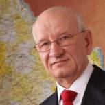 Юрий Берг: «На подготовку школ Оренбуржья к новому учебному году было  направлено более 707 миллионов рублей»