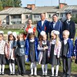 Владимир Невоструев  поздравил школьников Юкаменского района