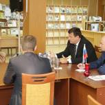 Игорь Ляхов провел прием граждан в Десногорске