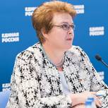 Окунева: Необходимо провести проверку качества выделенных детям-сиротам квартир