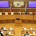 Депутаты Заксобрания приняли изменения в законы для сохранения льгот для людей предпенсионного возраста