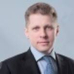 Евгений Новоселов личным примером привлекает молодежь к занятиям спортом