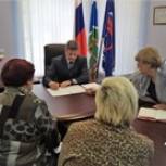Свердловчане обратились к Андрею Ветлужских с вопросами ЖКХ и образования
