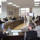 Сторонники партии «Единая Россия» в Чувашии презентовали федеральный проект «Центр поддержки гражданских инициатив»