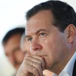 Медведев: Программа по субсидированию производства сельхозтехники нуждается в продолжении 