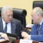 Валерий Раенко: Депутаты рассматривают законопроект о снижении транспортного налога для жителей Камчатки