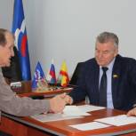 Секретарь регионального отделения Партии Валерий Филимонов провел прием граждан