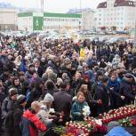 Ненецкий округ почтил память погибших в Керчи