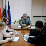 В партийной приемной рассказали, как решить вопросы трудоустройства и ЖКХ