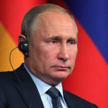 Путин предлагает расширить понятие гуманитарной помощи для Сирии, включить в него восстановление инфраструктуры