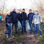 В Свердловском районе Перми прошел субботник по очистке от мусора долины реки Данилиха