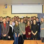 Брянской молодежи презентовали новый проект «Школа парламентаризма»