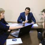 Депутат Госдумы Александр Прокопьев провел в Барнауле личный прием 