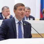 Совет Федерации одобрил закон о праве на отказ депутатов и сенаторов от надбавок к пенсиям