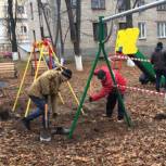 В Советском районе установили шесть новых детских площадок