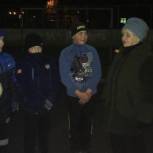 Партийцы Московского района провели общественный рейд по местам сбора молодежи