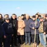 Партийцы Каспийска поддержали акцию «Зеленые километры»