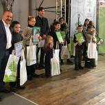 В столичном парке «Сказка» партийцы наградили победители конкурса «Экология глазами детей»