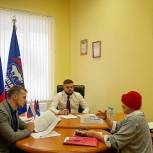 Артем Туров в День рождения «Единой России» провел прием граждан