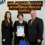 Швецова: Важно знать, чем живут местные отделения партии
