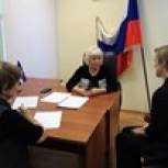 Галину Арбузову попросили решить вопрос с записью детей в школы