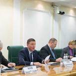 Турчак: Государство и общество заинтересованы в конструктивном взаимодействии по вопросам адаптации мигрантов