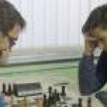 Елизовские партийцы приняли участие в районном Чемпионате по шахматам