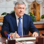 Квитка поздравил Валеева с получением ордена Александра Невского