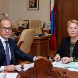 Глава Удмуртии встретился с министром просвещения России