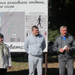 Ольховатские партийцы предлагают сделать «Бугаевскую сосну» местом для широких занятий уличной гимнастикой