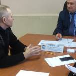 Виктор Воропаев провел прием граждан в Хворостянке