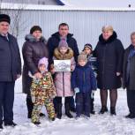 В рамках партпроекта для семьи из Казанского района построят дом