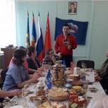 Зарайские единороссы поздравили женщин с 8 марта
