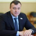 Олег Димов поздравил оренбурженок с Международным женским днем