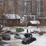 Основные силы коммунальных служб городов и районов УР направлены на уборку снега и борьбу с гололедицей