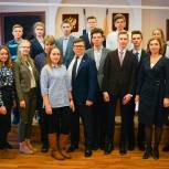 Ольга Хитрова и Александр Тарасенков провели парламентский урок для школьников отдаленных районов области