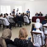 В Каякенте прошла встреча депутатов республиканского парламента с коллективом районной больницы