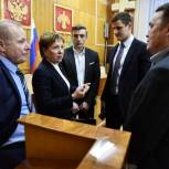 Депутаты в Коми возьмут шефство над молодыми активистами