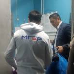 Депутат Госдумы Мерген Ооржак поддержал Акцию "Социальный десант", объявленную Республиканским центром "Поддержка" 
