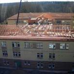 Строительство школы продолжается в городе Дно в рамках проекта «Единой России»
