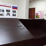 Депутат подарил офисную мебель районному Совету ветеранов